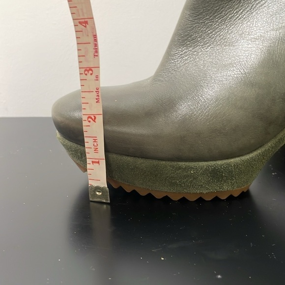 Ecco shoes platform leather boots dark green olive chunky heel booties sz 8.5 - Picture 9 of 13